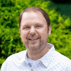 headshot of professor Jeremy Dempsey