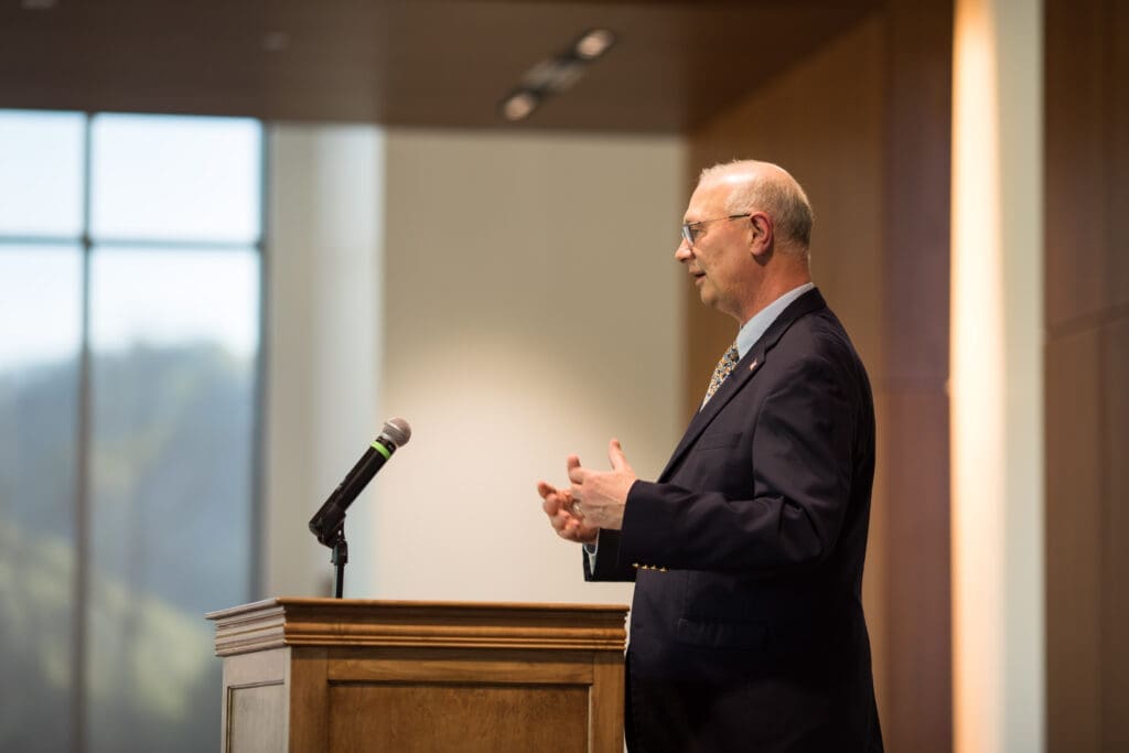 Speaker Rick Bartley speaking to students