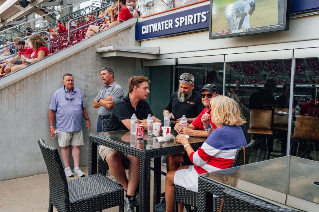 Alumni attending Cincinnati Reds Event