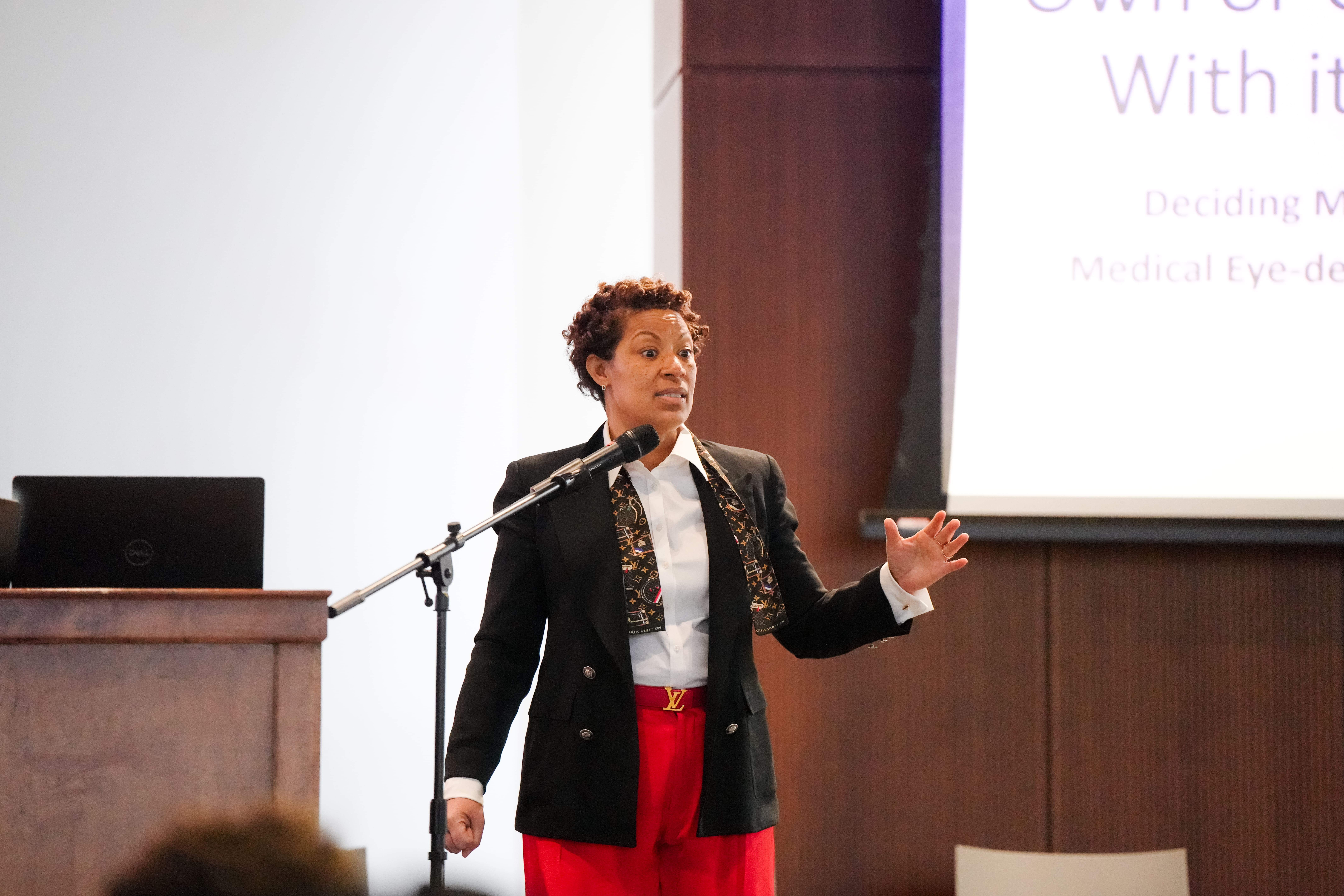 guest speaker at minorities in medicine conference 2024
